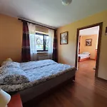 Szafran Pensión 3*