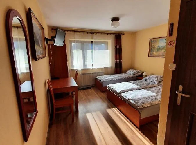 Πανσιόν Szafran 3*